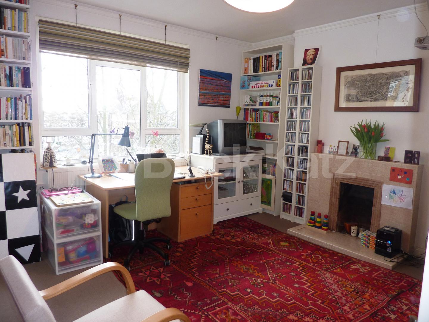 			CAMDEN GIRLS SCHOOL CATCHMENT!, 2 Bedroom, 1 bath, 1 reception Flat			 Oseney Crescent, CAMDEN-KENTISH TOWN